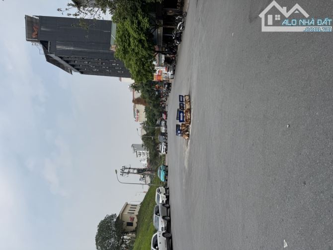 Bán gấp nhà phố Ngọc Thụy Ô Tô Kinh Doanh DT45m2 mt8m nhà 2 tang giá 5.45 tỷ - 1