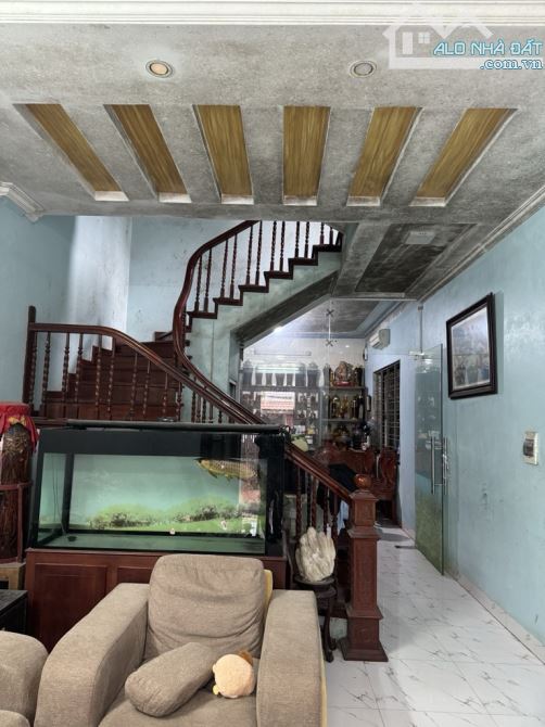 Bán nhanh nhà Định Công Thượng DT 90m2, 4 Tầng, MT 4.3m, Giá 14.5 tỷ. Ô tô đỗ nhà - 1