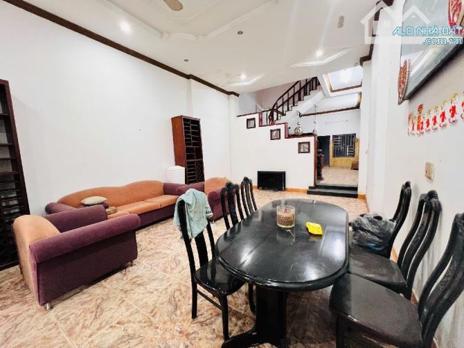 Bán nhà đất diện tích lớn (5x28m), mặt tiền đường 12m, phường 15, Tân Bình. Giá 11 tỷ. - 2