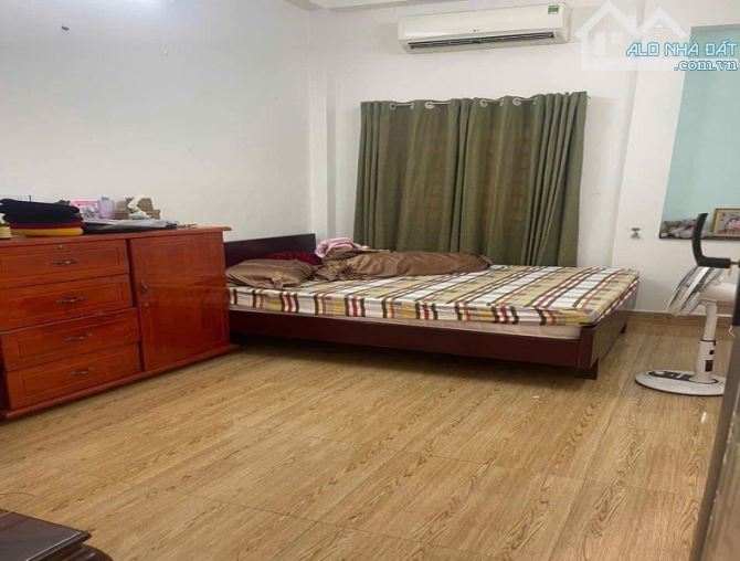 Bán nhà KD hẻm 10m, Nguyễn Hữu Tiến, Tây Thạnh, Tân Phú, 127m2, 3 tầng, ngang 6,1m - 2