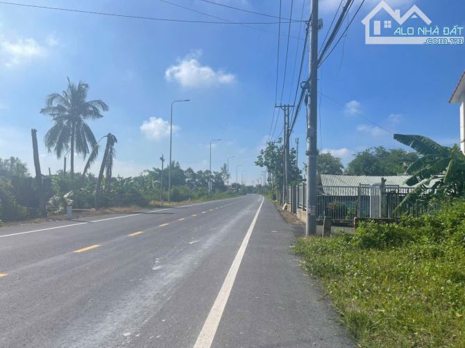 Bán 1059m2 đất mặt tiền đường Long Phước gần ngay Cầu Long Đại sát Vinhome Grand Park. - 2