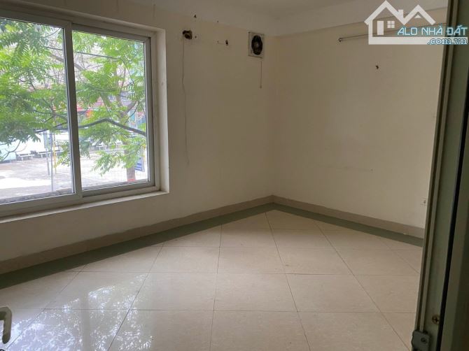 Bán nhà Văn Quán 90m2 5 tầng mặt tiền 5m hơn 19 tỷ ôtô tránh Kinh Doanh vỉa hè LHCC - 2
