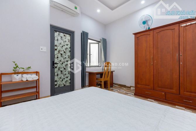BÁN NHÀ MẶT TIỀN 1T3L PHƯỜNG 4, FULL THỔ CƯ 65,3M2 ( NGANG 4.17M )- GIÁ 10.9 TỶ - 2