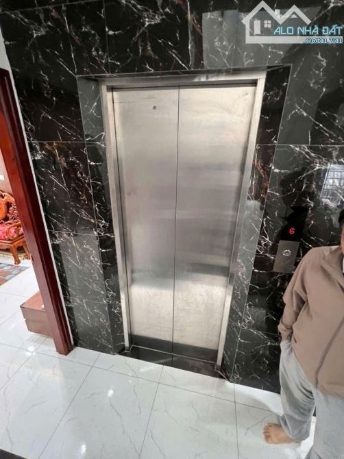 SIÊU HIẾM 50m2 x 5 tầng Thang máy, Oto ngủ trong nhà KĐT Ngô Thì Nhậm, Hà Đông, Chỉ 8.x tỷ - 2