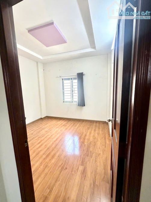 HẺM 3.5M -  SÁT MẶT TỀN PHẠM VĂN ĐỒNG - 37M2 NGANG CHUẨN 4M 3 TẦNG - NỞ HẬU - 3