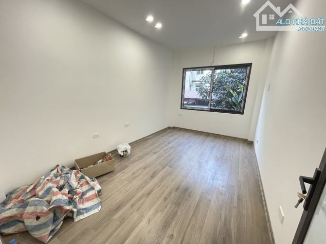 NHÀ ĐẸP HOÀNG MAI MỚI CÓNG 34m 4 TẦNG 5.3 ĐỒNG - 3