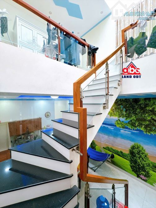 3.45tỉ.Nhà 1 lầu 115m2-SHR-Hoàn Công-Đường nhựa 8m,đang cho thuê 6triệu/tháng . - 3