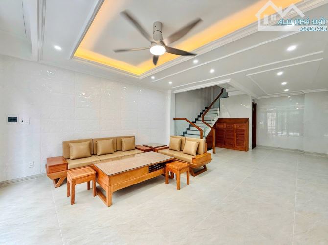 LẠI THÊM 1 CĂN NHÀ GIẢM GIÁ 500TR bán nhanh trong tháng hẻm 380 nguyễn văn khối - 3