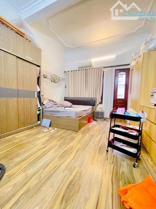Bán gấp Nhà riêng 9,3 tỷ, 38m2. Trần Khát Chân, Phường Thanh Lương, Hai Bà Trưng, Hà Nội. - 3