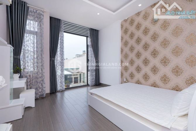 BÁN NHÀ MẶT TIỀN 1T3L PHƯỜNG 4, FULL THỔ CƯ 65,3M2 ( NGANG 4.17M )- GIÁ 10.9 TỶ - 3
