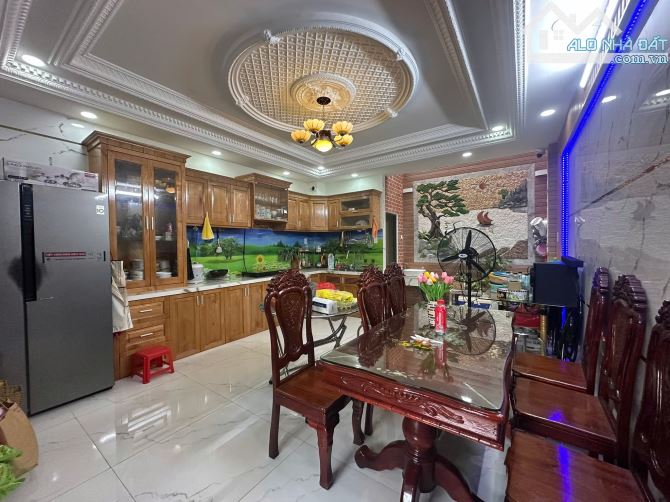 Nguyễn Ảnh Thủ Nhà 5 Tầng, Hẻm Xe Hơi chỉ 7.5 tỷ Tân Chánh Hiệp Quận 12 - 4