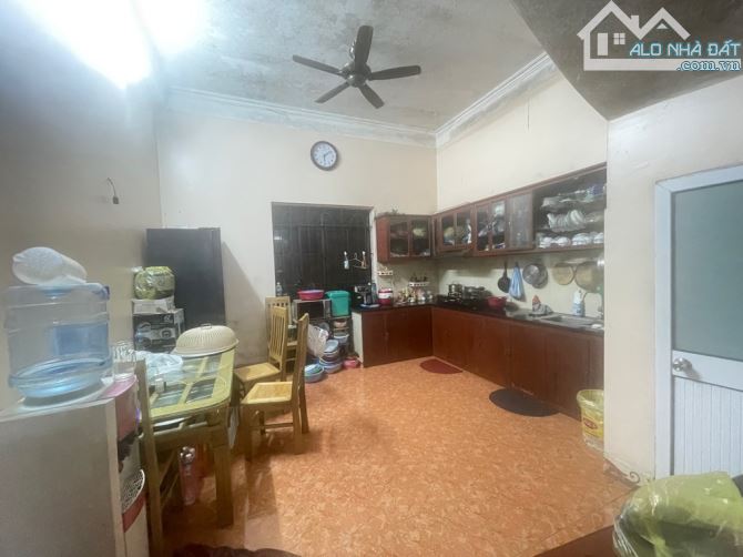 [Hiếm] Nhà Hoàng Liệt: DT80m2, 4 tầng, MT4.5m, giá chỉ 12.8 tỷ. Ô tô đỗ cửa - 4