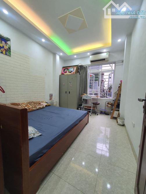 NHÀ ĐẸP LÔ GÓC NGÕ THÔNG GẦN ÔTÔ PHỐ TÂN TRIỀU SỞ HỮU NGAY 40m2 -4tầng .Giá: 6,8tỷ. - 5