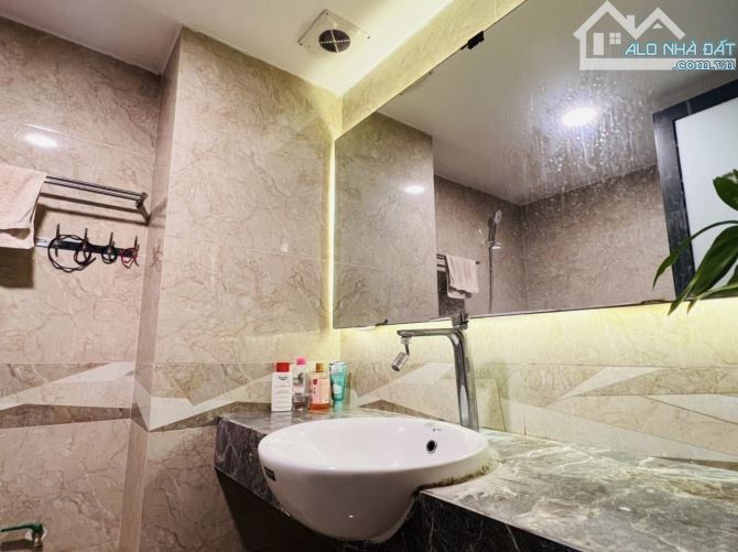 Siêu phẩm phân lô ngõ 26 Nguyên Hồng, ngõ to đùng như phố, 58m 7 tầng thang máy 19.8 tỷ - 5