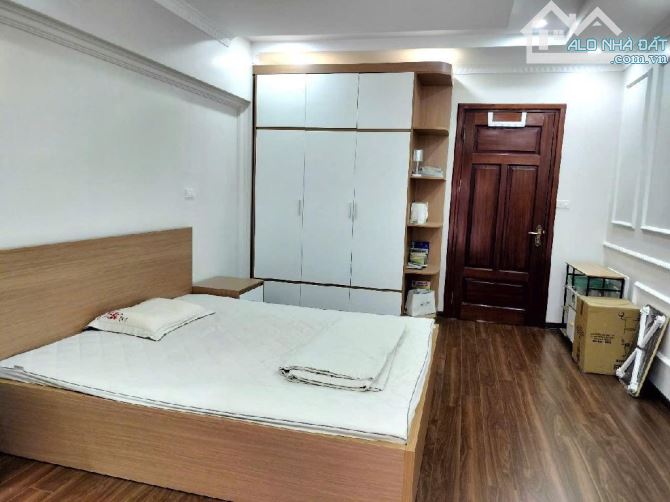 👉HIẾM NHÀ BÁN, HOÀNG NHƯ TIẾP, 36M, 5T GIÁ  8,1TỶ. Ô TÔ ĐỖ CỔNG - 5