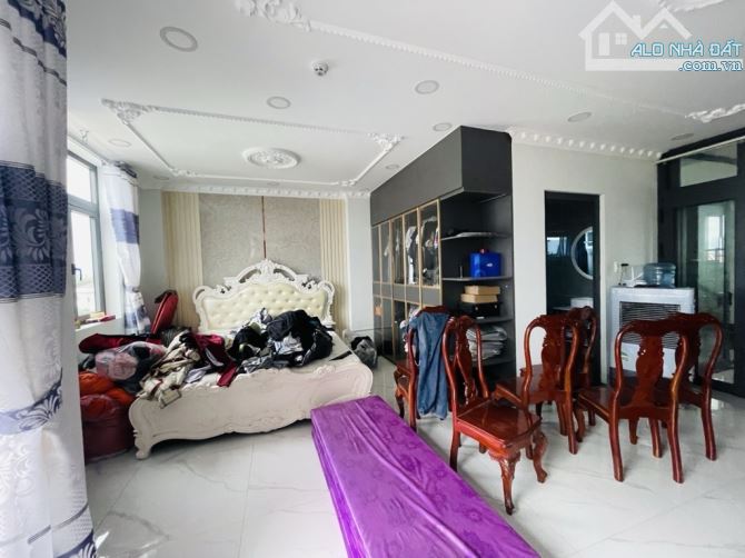 Toà Nhà Văn Phòng 19 Tỏi / 6 Tầng Phước Long A Quận 9 - 5