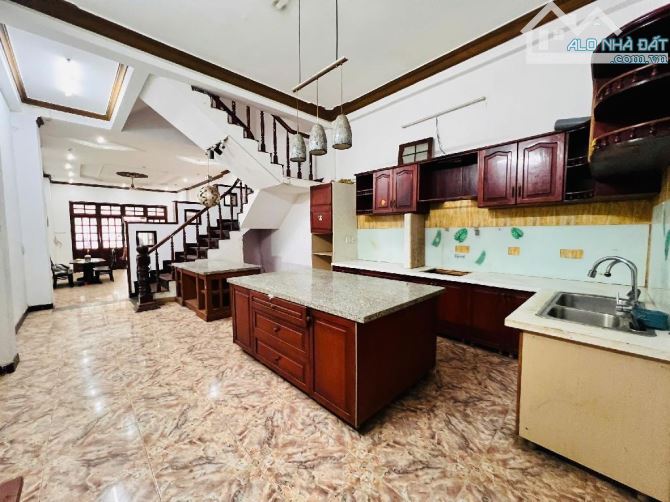 Bán nhà đất diện tích lớn (5x28m), mặt tiền đường 12m, phường 15, Tân Bình. Giá 11 tỷ. - 6