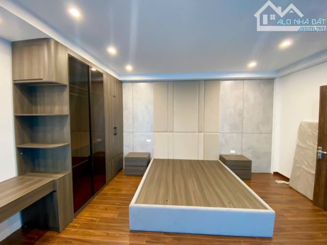 Ngõ To Như Phố Khương Đình, Mặt Tiền Khủng Khiếp Vang Lừng Bốn Phương - 7