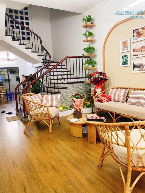 Bán nhà đầu phố Khương Đình - Thanh Xuân – Ngõ gần 4m -  4 tầng, 47m2 - Chào 9.5tỷ