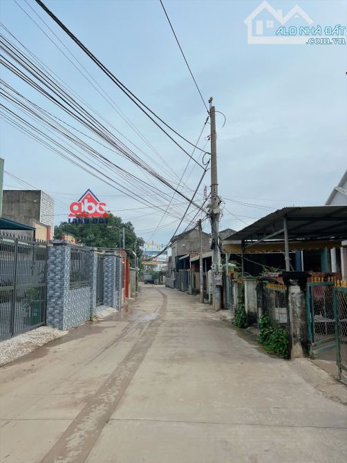 BÁN NHÀ GÁC LỬNG THUỘC GX LAI ỔN HỐ NAI 3 TRẢNG BOM ĐNAI  Giá : 1 Tỷ 950tr