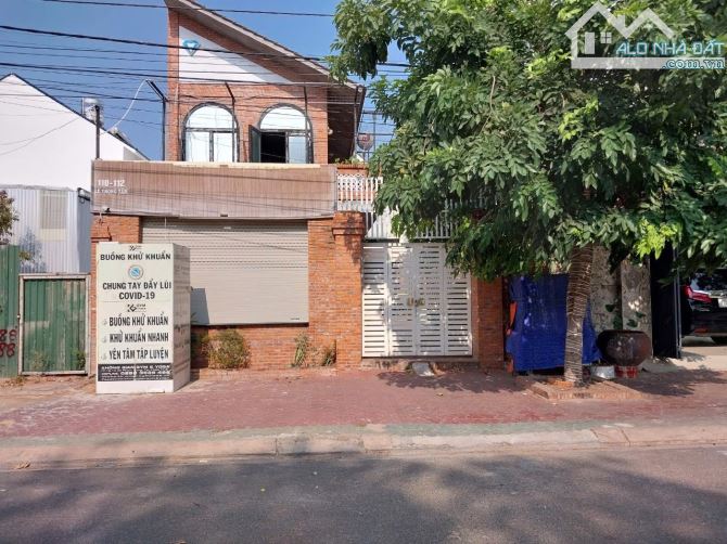 Bán nhà Lê Trọng Tấn, Phú Thủy, Phan Thiết (có sẵn quán cf, đã hoàn công)