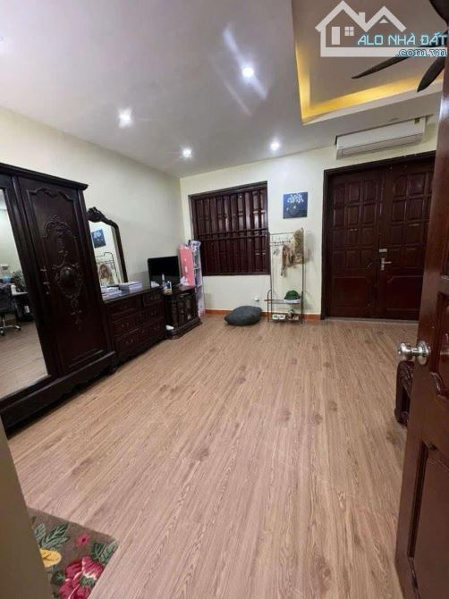 Cần bán nhà cấp 4 mới xây trong ngõ Trần Hoà Định Công 36m2 có gác xép 1.25 tỷ - 2