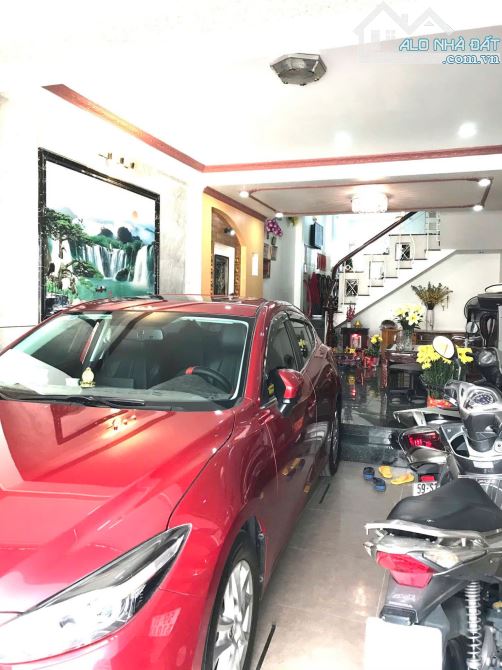 Bán Nhà 2 Mặt Tiền Hoàng Hoa Thám (DT: 4,2x20m CN 85m2 + 4 Tầng+ ÔTô Trong Nhà) Giá 12,8TY