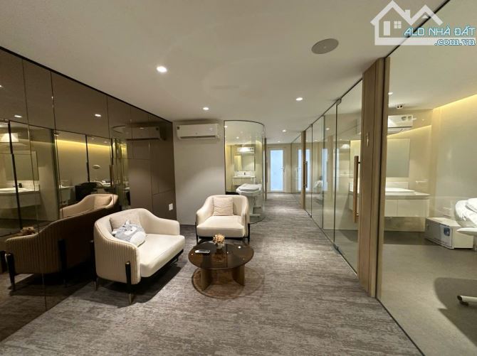 CHÍNH CHỦ BÁN TÒA CĂN HỘ DỊCH VỤ 22 PHÒNG B.THẠ – HỢP ĐỒNG THUÊ ỔN ĐỊNH 125 TRIỆU/THÁNG