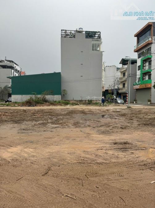 Bán đất khu đô thị Vân canh 121m lô góc mặt 11m giá 3x.x tỷ