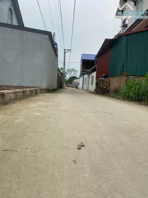 BÁN NHANH LÔ ĐẤT 160M TẠI THANH TRÍ, MINH PHÚ, SÓC SƠN. ĐƯỜNG THÔNG, RỘNG 4M. GIÁ CHỈ 25