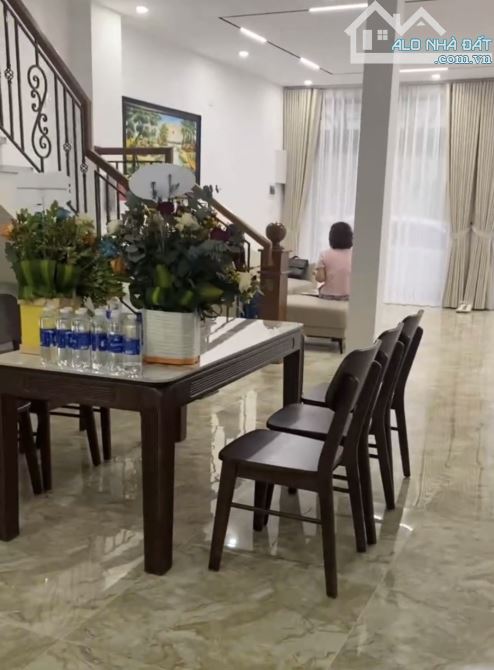 🔥 BÁN NHÀ MẶT TIỀN BÙI THỊ XUÂN – SÁT CẦU TRẦN THỊ LÝ – KINH DOANH ĐỈNH 🔥