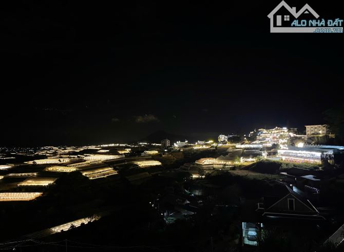 Đất 2 mặt tiền Sào Nam view đêm đẹp nhất nhì Đà Lạt