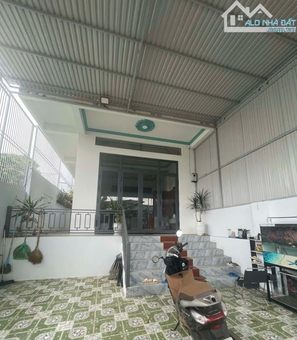 BÁN NHÀ HẺM AMASA - PHƯỜNG TÂN LẬP - DT: 6,3x24m- TC: 126m2 - H: TÂY - 3,1 TỶ