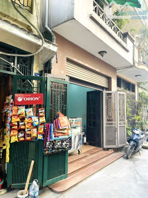 Nhà đẹp! Nguyễn Chí Thanh - Đống Đa, phân lô ô tô, kinh doanh chuẩn, 42m2, 5 Tầng, 12.9 tỷ