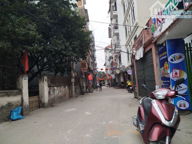 BÁN GẤP LÔ ĐẤT ĐỖ NHUẬN XUÂN ĐỈNH 100M MT 6M Ô TÔ TRÁNH XÂY TOÀ SIÊU VIP GIÁ 26 TỶ - 2