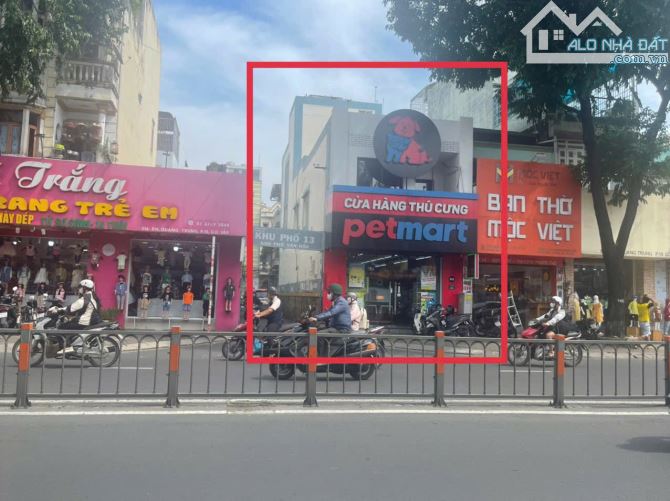 Cho thuê nhà Góc quang trung Q gò vấp