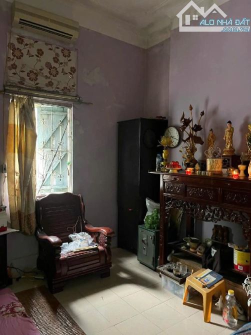 Nguyễn Khang Cầu giấy 85m. 2 tầng. Ngõ thông rộng, siêu thoáng. 8,8 tỷ.