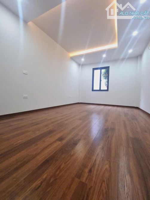 🏠 BÁN NHÀ NGÕ 97 THÁI THỊNH - 52M² - 10.8 TỶ - Ô TÔ CÁCH 10M - KINH DOANH CCMN