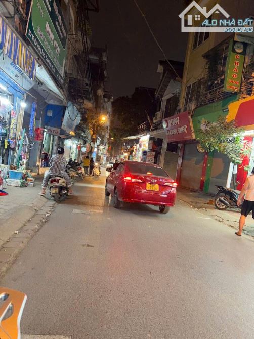 NGUYỄN LƯƠNG BẰNG-NHỈNH 6 TỶ-KHỦNG DT 60M, MT 6m- LÔ GÓC 3 THOÁNG- Ô TÔ SÁT NHÀ- ĐẦY ĐỦ