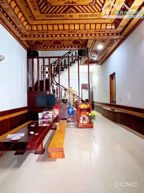 BÁN NHÀ 2 MÊ MẶT TIỀN ĐƯỜNG ĐINH CÔNG TRẮNG - DT: 5,4x18m - H: NAM - 3,48 TỶ