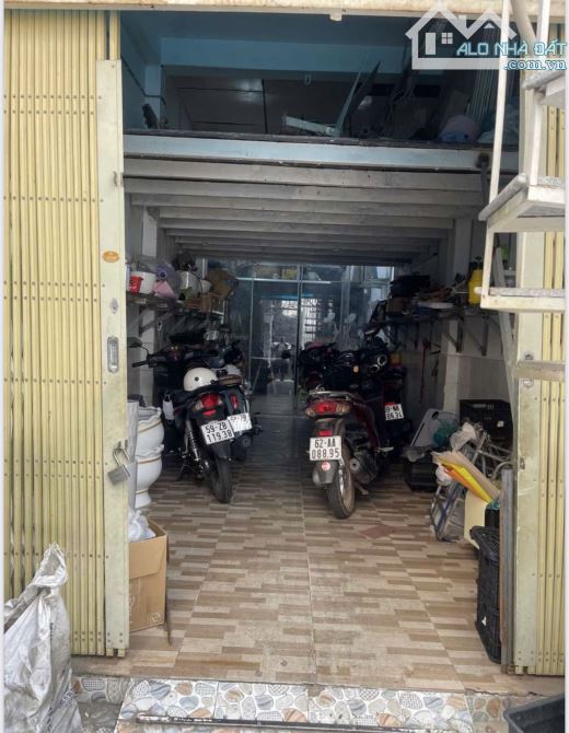 Hẻm Xe Tải Cách 3 căn phường1-Q10-47-3Tầng-6PN- Nhỉnh 7Ty tl
