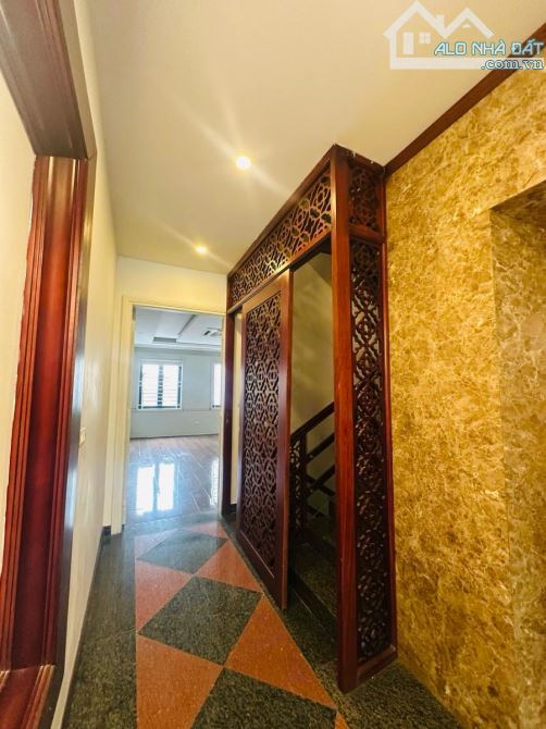 SIÊU PHẨM-LINH LANG- DT 100m-7 TẦNG THANG MÁY - MT 4,5m-GIÁ  48,5 TỶ  HAI THOÁNG TRƯỚC SAU - 10