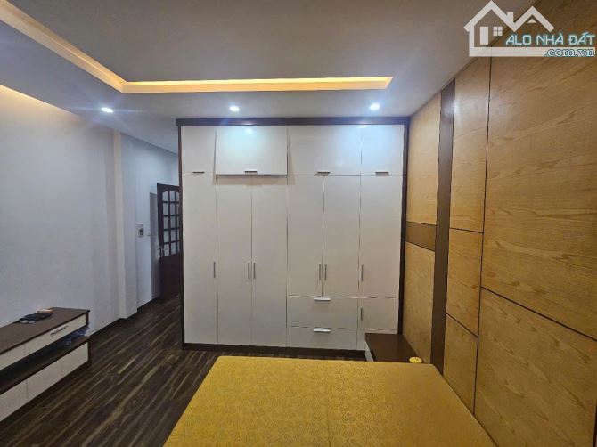 Cần bán gấp nhà phân lô phố Phạm Tuấn Tài 45m2, 4T, ngõ ô tô tránh - 10