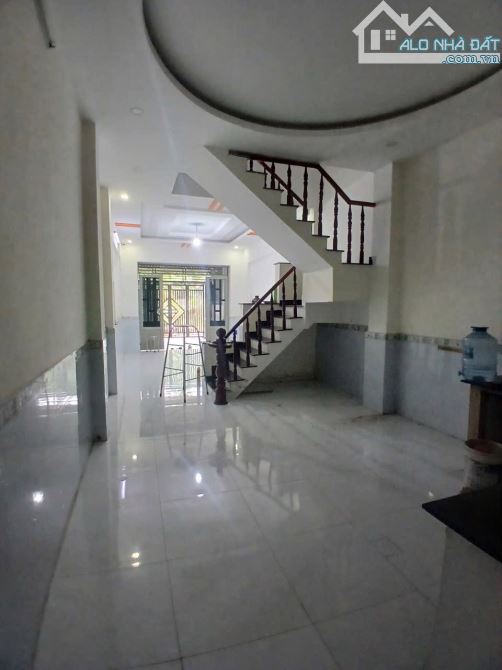 Bán Nhà Ngay Ngã 4 Bình Phước - HBP nhà 3 Tấm, 68m2, đường nhựa 8m trước nhà - 1