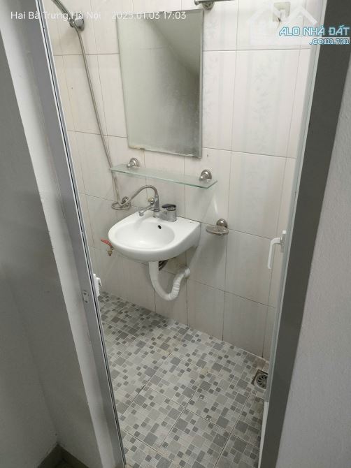 Nợ tiền bán gấp Chùa Quỳnh 18m/20mT2, 3 tầng, mặt tiền 2.7, 4.2 tỷ Hai Bà Trưng. - 1