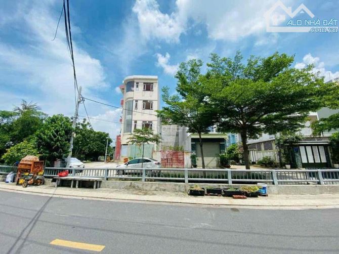 Bán đất MT kênh đường Đình Quới An, Thạnh Xuân 25, Quận 12 dt 5x20m giá 5,6 tỷ - 1