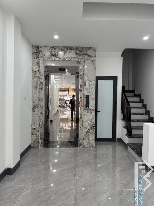 Bán nhà siêu phẩm Bảo Linh Hoàn Kiếm Ô Tô Thang Máy Nhập Khẩu 70m x 5 Tầng Giá 23,5Tỷ - 1