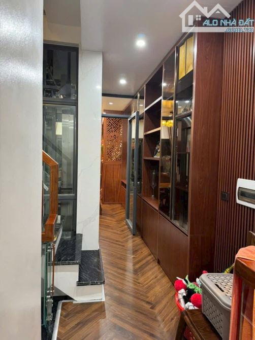 BÁN NHÀ THÁI HÀ - ĐỐNG ĐA - NHÀ MỚI THANG MÁY- DT 55m - 6 TẦNG - GIA 17,9 tỷ - 1
