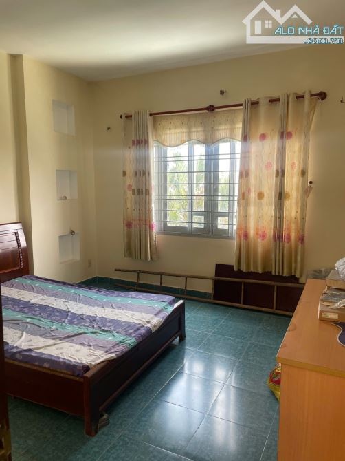 Nhà phố kinh doanh mặt tiền Phạm Văn Đồng Bán nhà gần Bình Thạnh giá tốt Nhà mặt tiền - 1