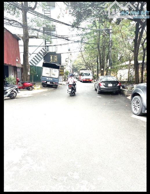 Trung tâm quận Hà Đông. Bán nhà 2 tầng. Ô tô tránh, 2 thoáng, 59m, mt 5.4m,13 tỷ - 1